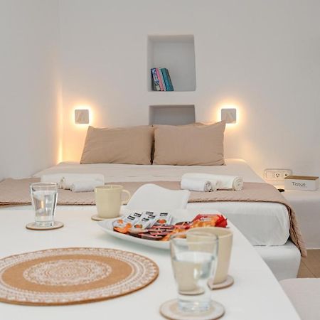 Le Petit Ενα Μικρό Αλλά Όμορφο Σπίτι Apartment Steni Ngoại thất bức ảnh