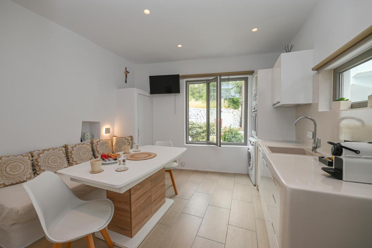 Le Petit Ενα Μικρό Αλλά Όμορφο Σπίτι Apartment Steni Ngoại thất bức ảnh